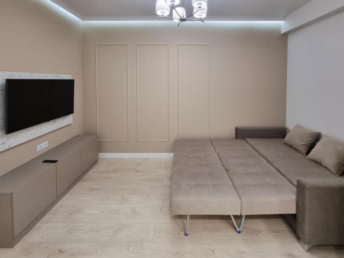 Botanica, 1 Bedroom Apartment With Living Kişinev Dış mekan fotoğraf