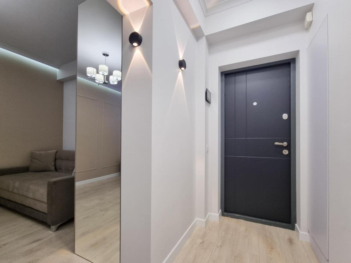 Botanica, 1 Bedroom Apartment With Living Kişinev Dış mekan fotoğraf